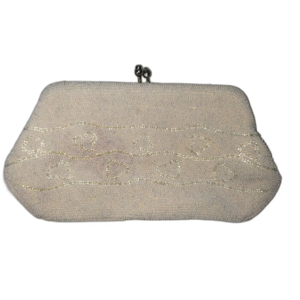Vintage White Beaded Clutch Purse with Kiss Lock Closure